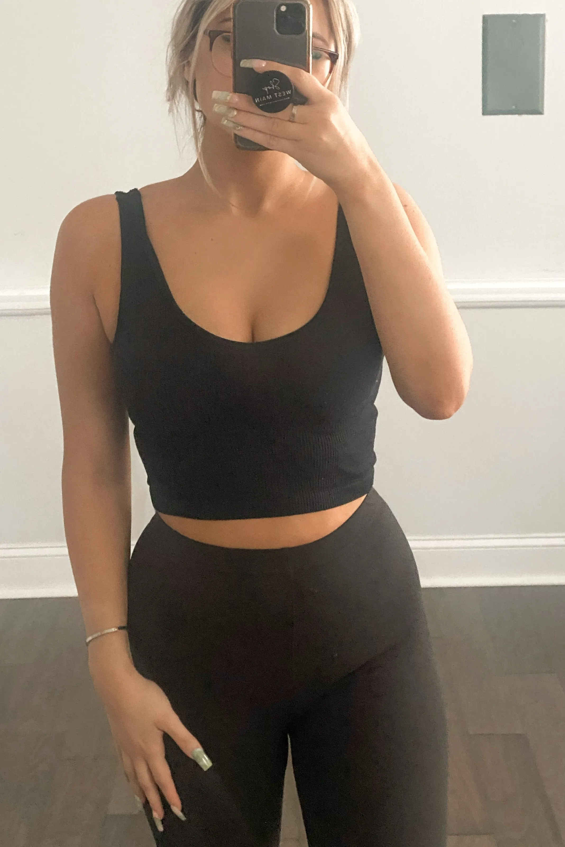 Black Crop Tank