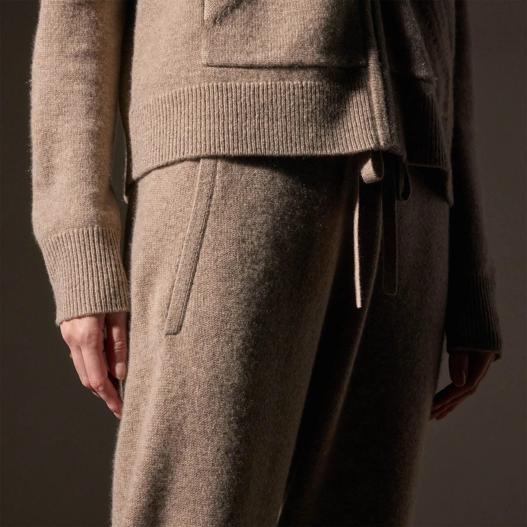 Cashmere Track Pant - Coyote