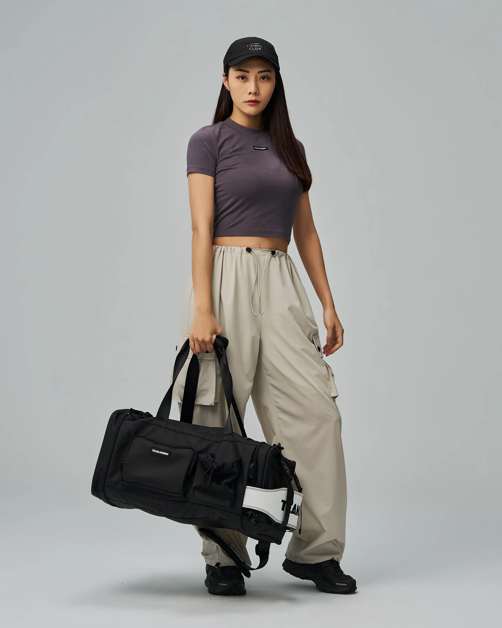 Everyday Label Mock Neck Crop Top