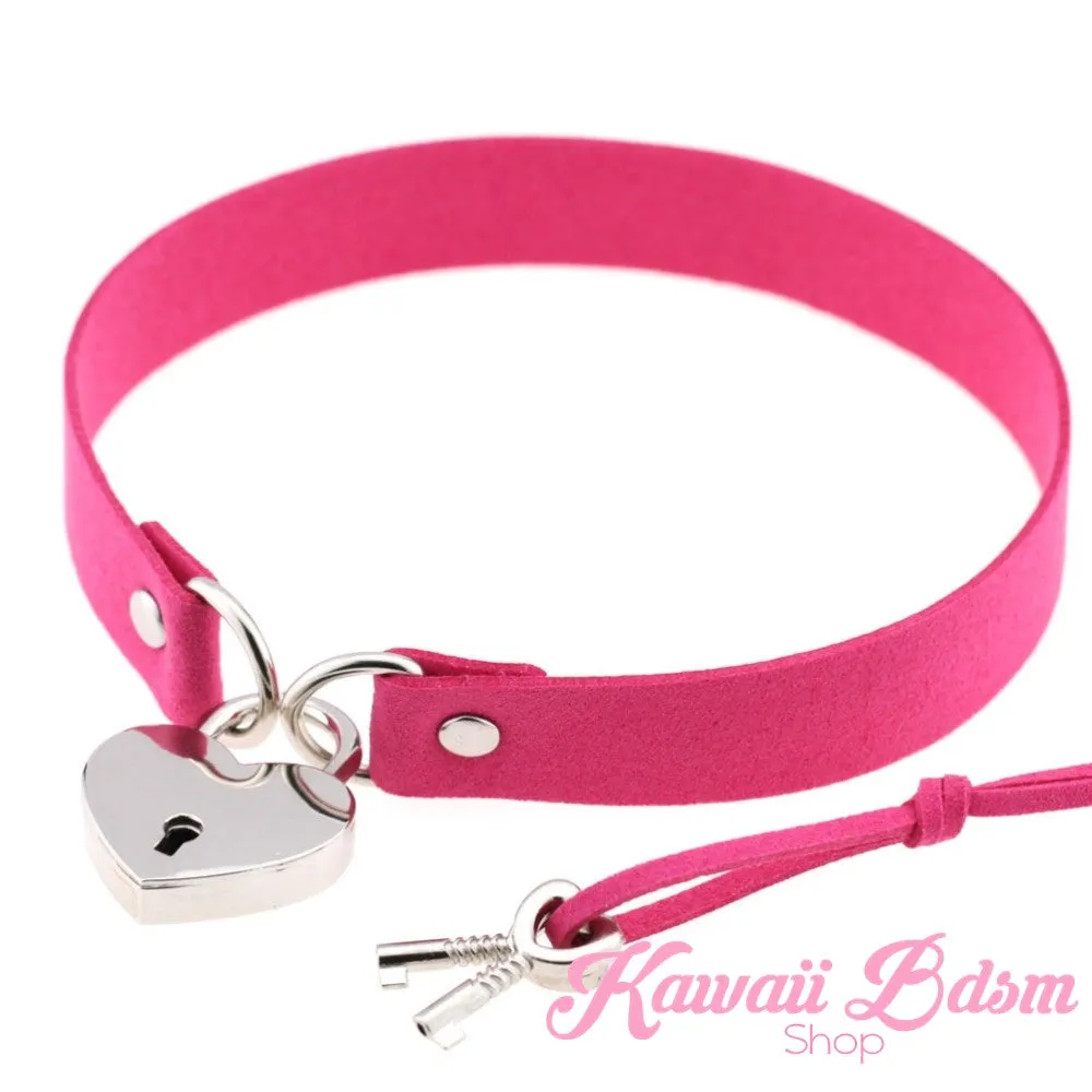 Heart Padlock Day collar