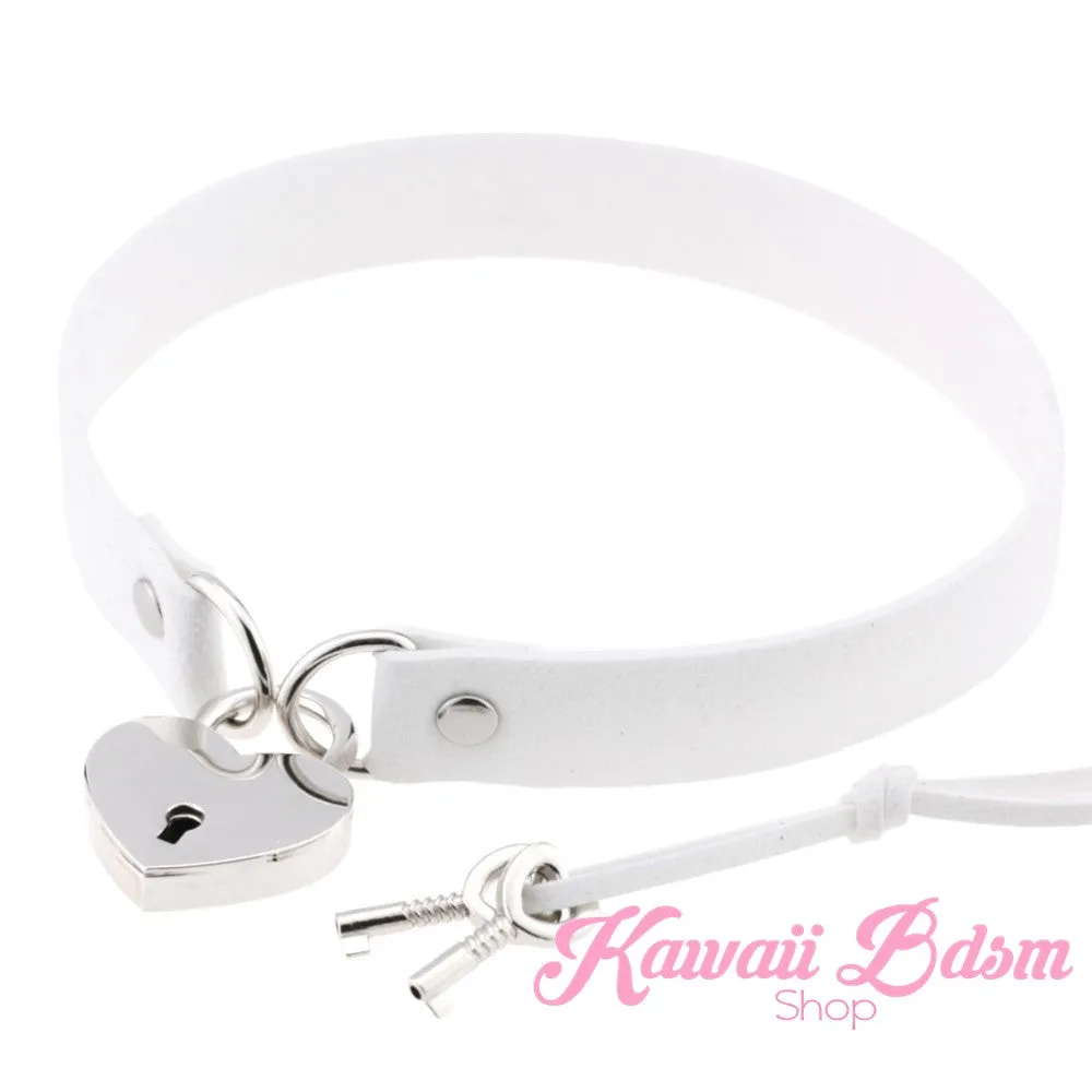 Heart Padlock Day collar