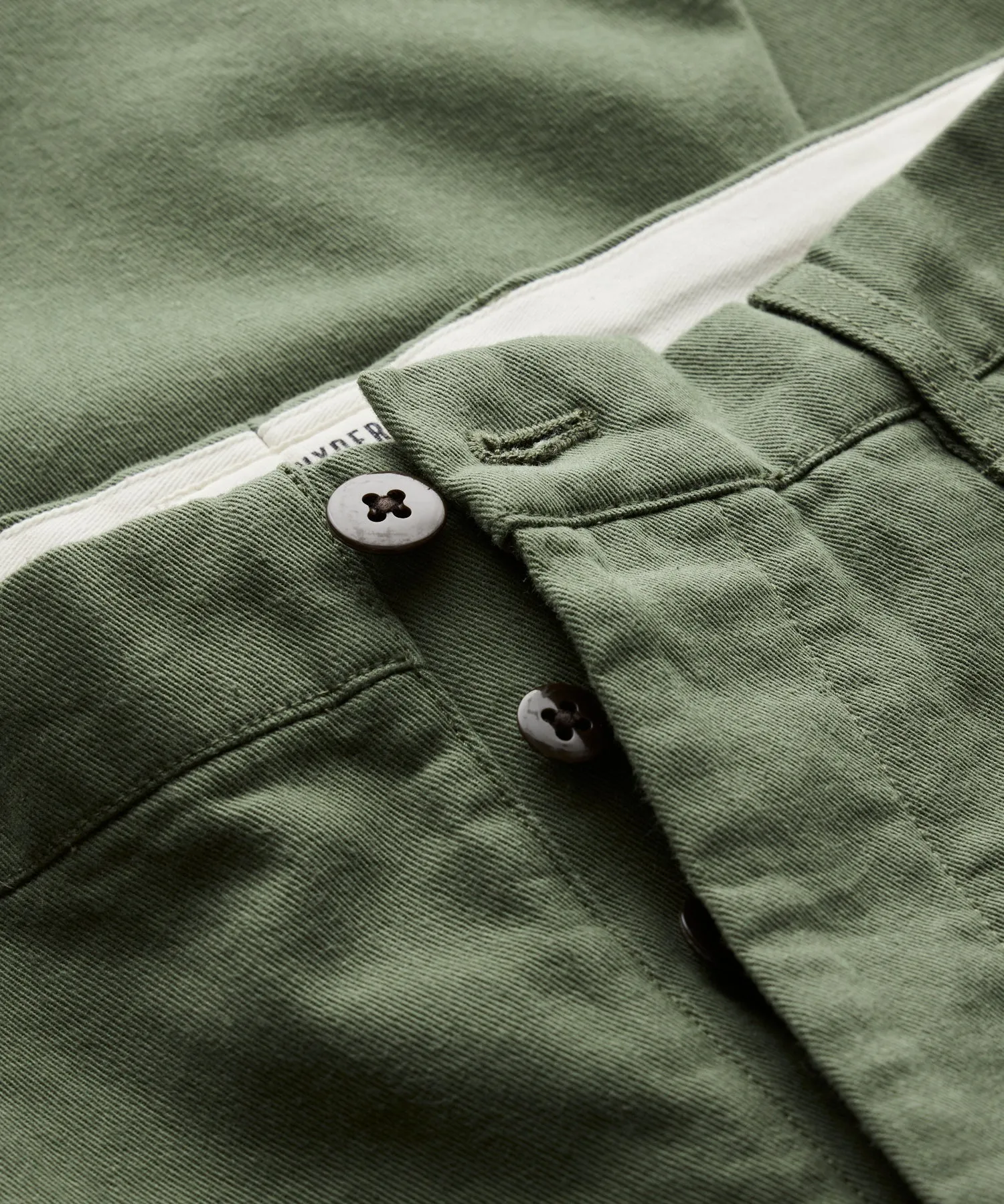 Japanese Relaxed Fit Selvedge Chino in Olive