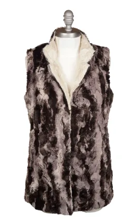 Mandarin Vest Short, Reversible less pockets - Luxury Faux Fur in Mocha with Cuddly Sand