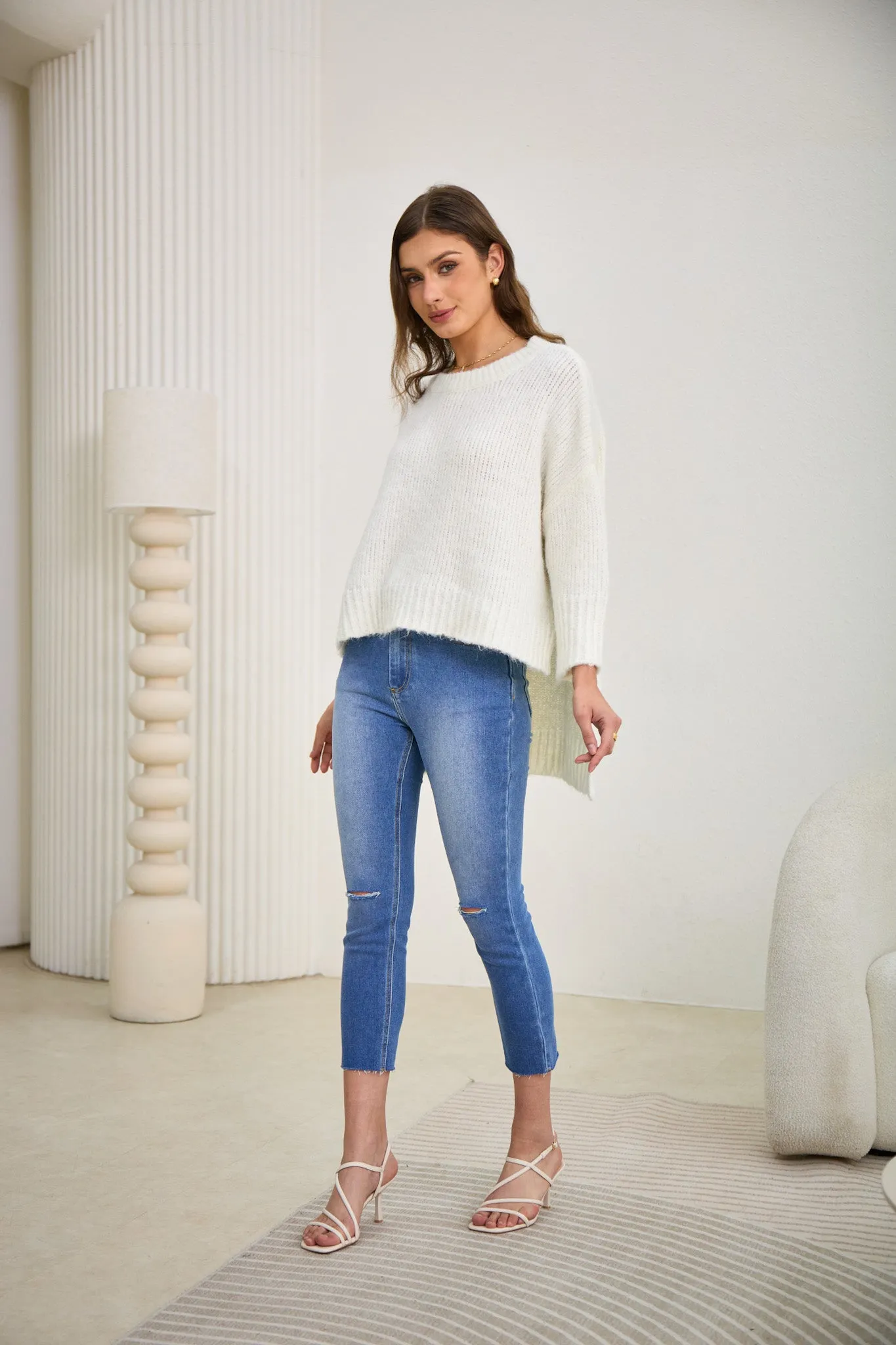 Nora Off-White Step Hem Knit Sweater