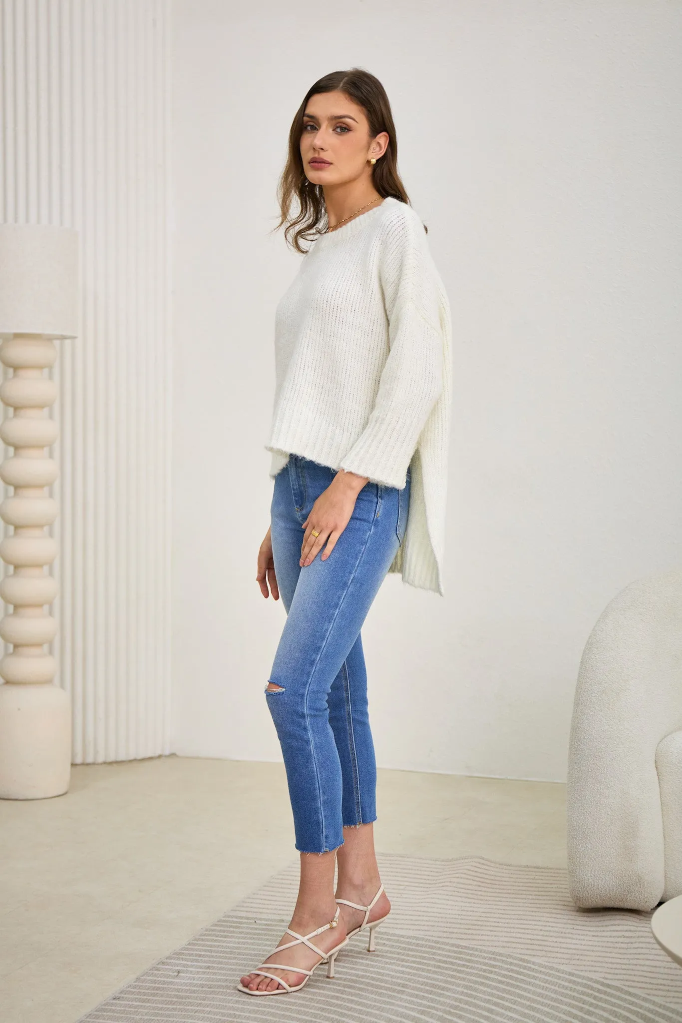 Nora Off-White Step Hem Knit Sweater