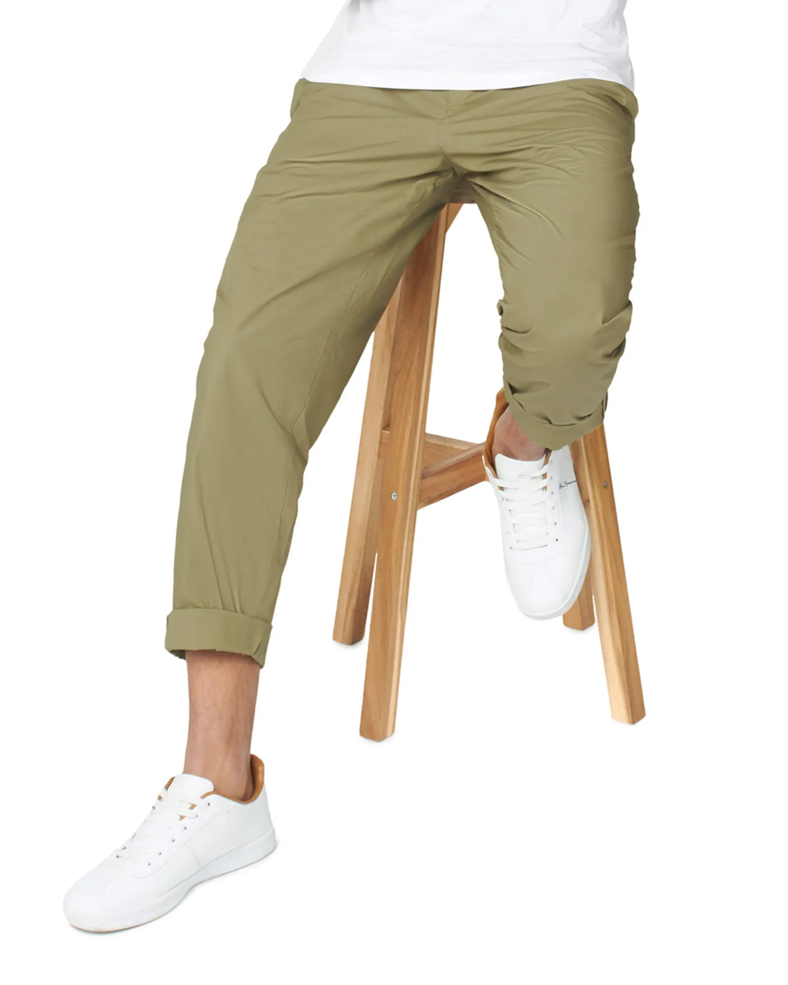 Poplin Relaxed-Taper Pleated Trouser - Olive