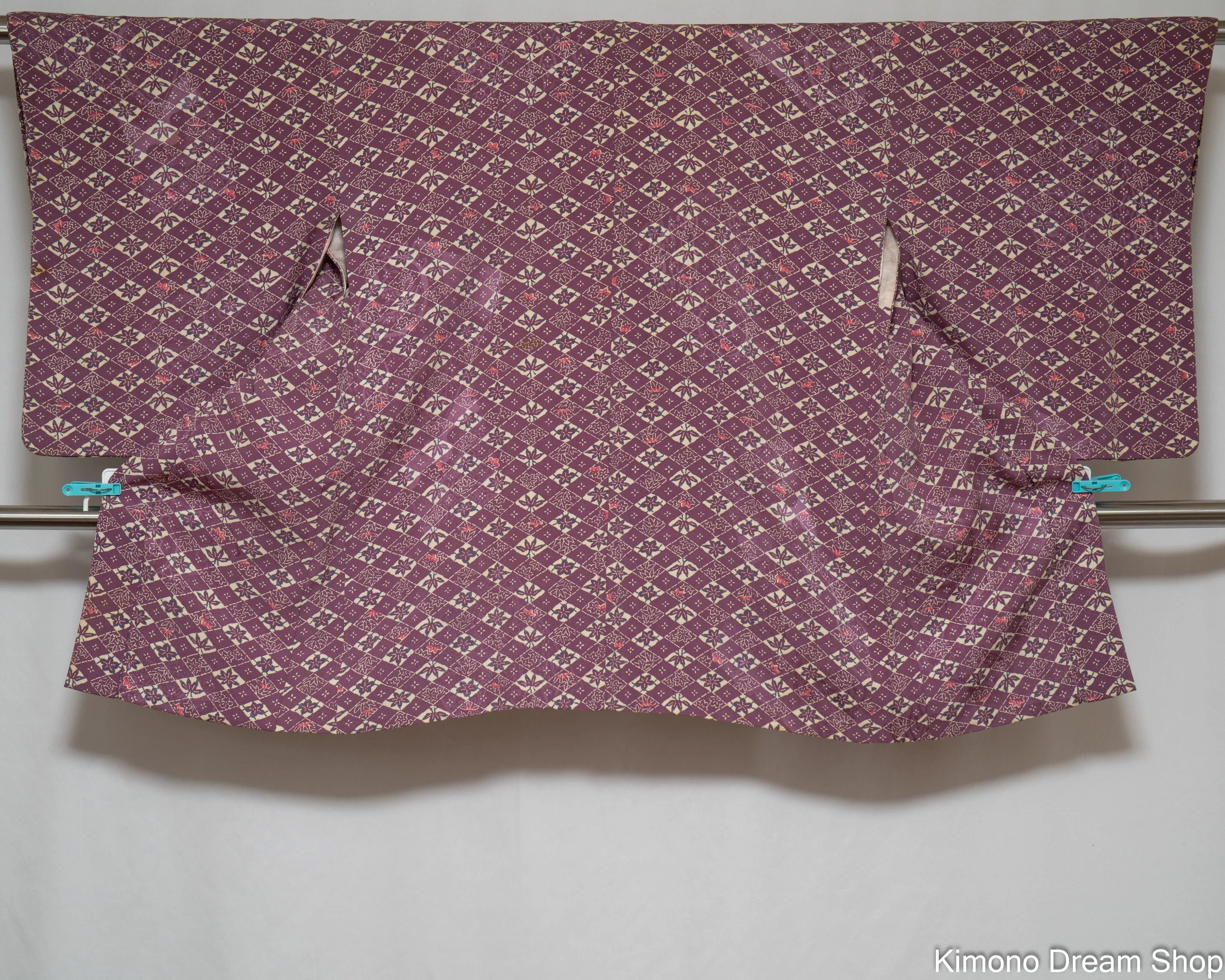 Soft Silk Purple Haori - Vintage Kimono Jacket - Hishi Diamond Patterns with Various Flowers and Leaves Inside - Maple Bamboo Sakura