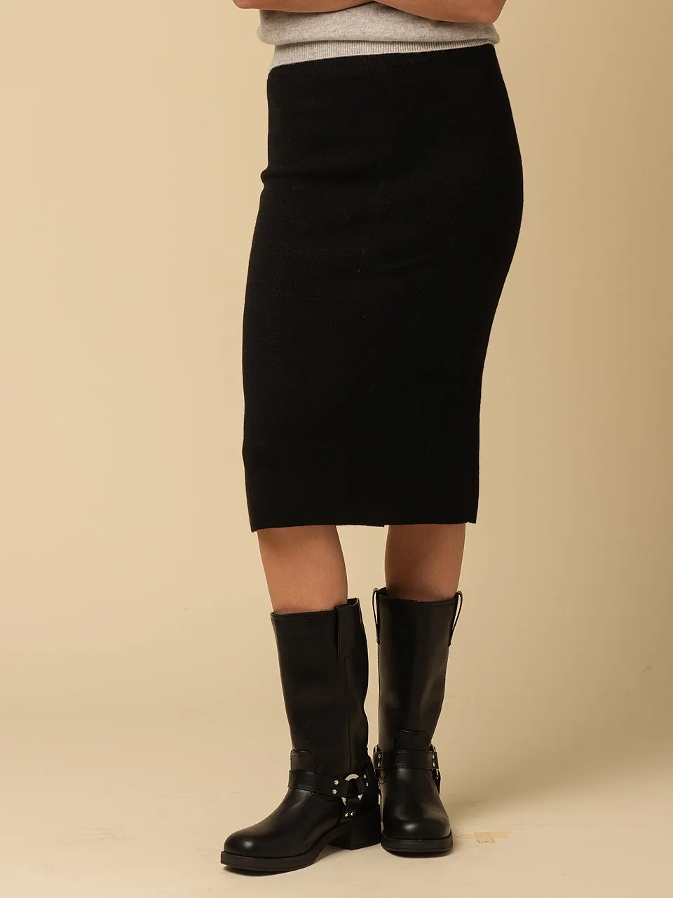 Straight Midi Skirt_Black